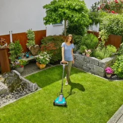 GARDENA Accumaaier HandyMower 22/18V P4A Set -Goedkope Leef Tuin Winkel gardena accu maaier handymower 22 18v p4a set 1500x1026 640af2f97174e l